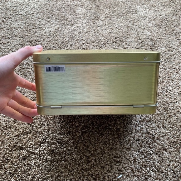 NEW Taylor Swift Fearless Gold Lunch Box - Picture 7 of 9